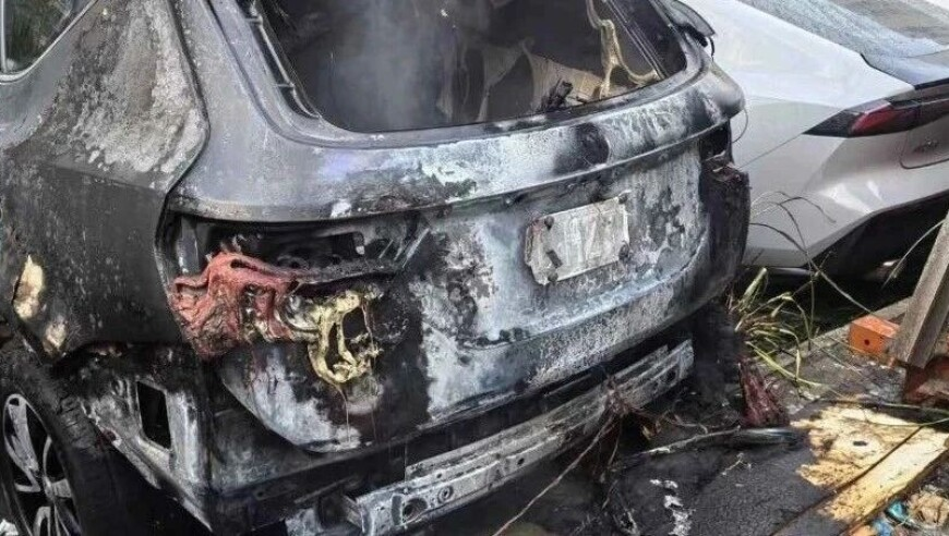五肖八码期期准精选资料,3岁男孩从27楼走廊坠亡,作答解释落实的民间信仰_完整版V9.61